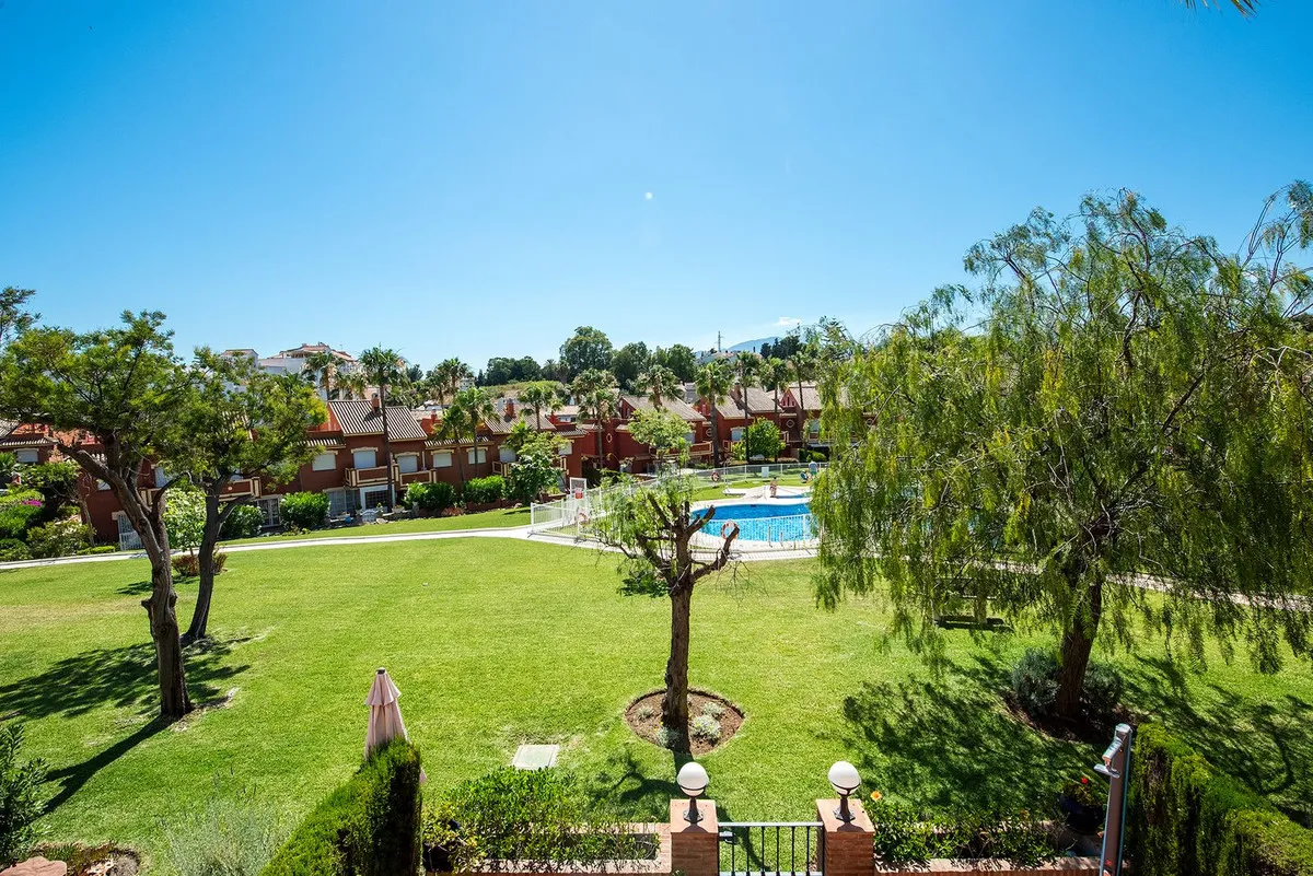 f59aad0b-b1da-454c-8ab7-0a4e3700dfa9