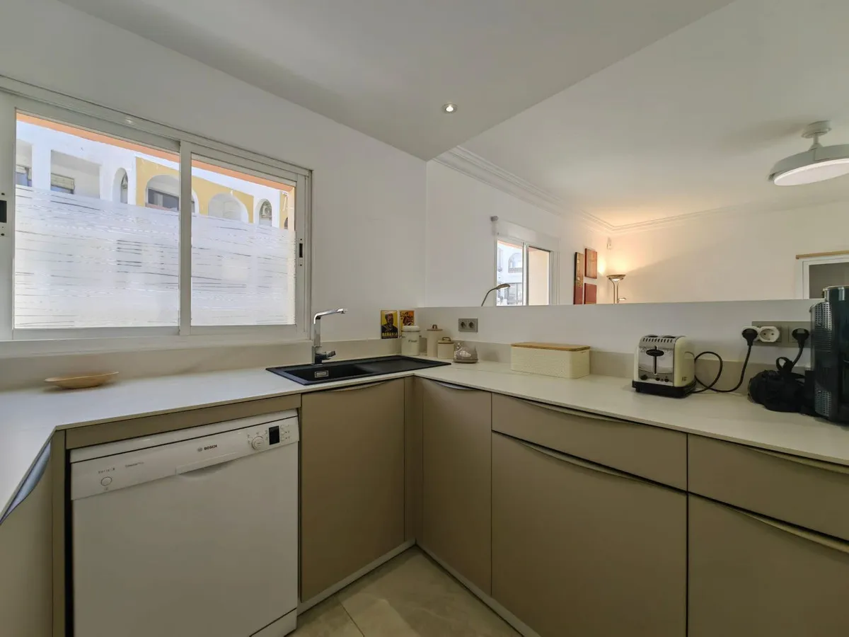 0e47b0fa-7ea9-4e2e-a5ef-ed5e3fe0854e