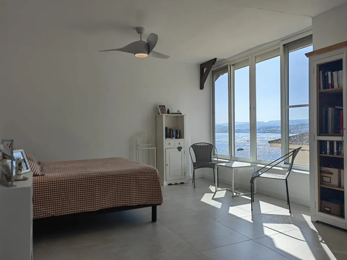 112b6d6d-3131-4259-bfc6-47a83f117e07