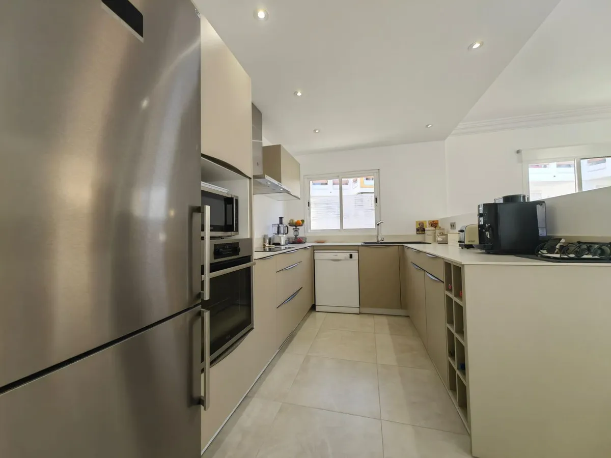 375d0b47-546e-403f-9ad3-3eead35b50d3