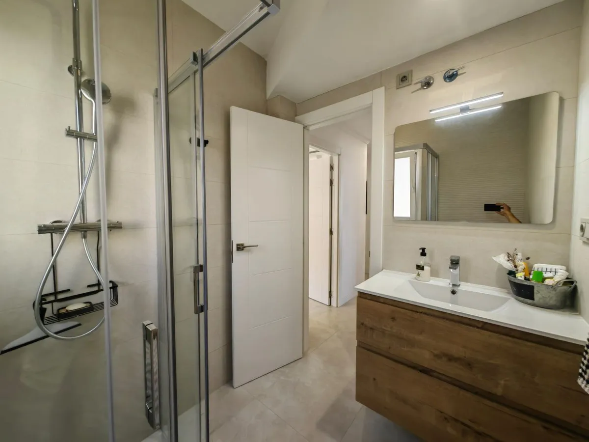 b62f107a-c687-4232-af5d-bbb0a9971bef