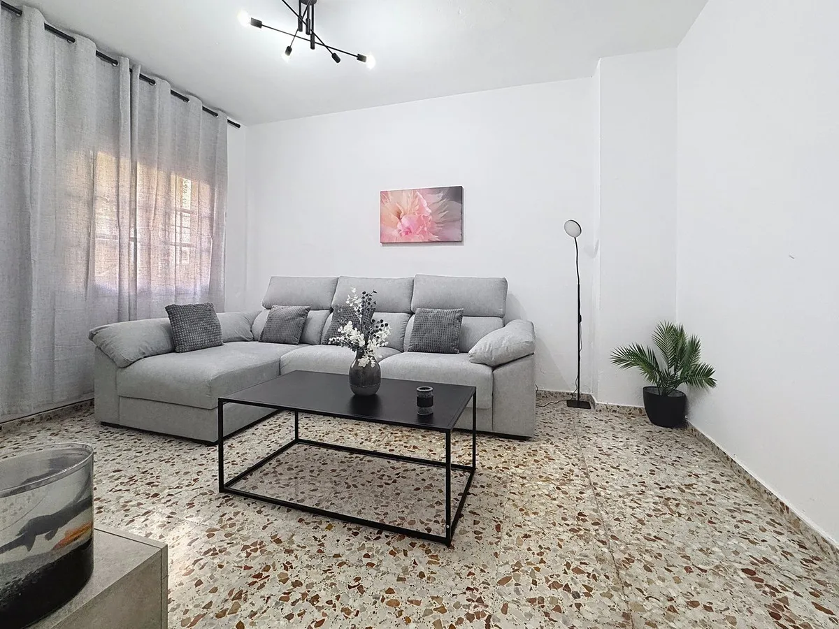 e5cf7edd-836d-4a6d-91de-6cffdee51091