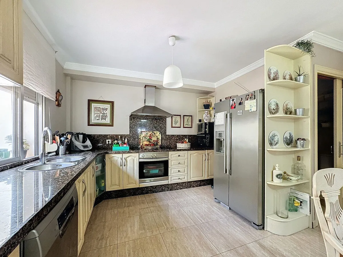 f9d86db1-102b-44d0-9f11-302a070559de