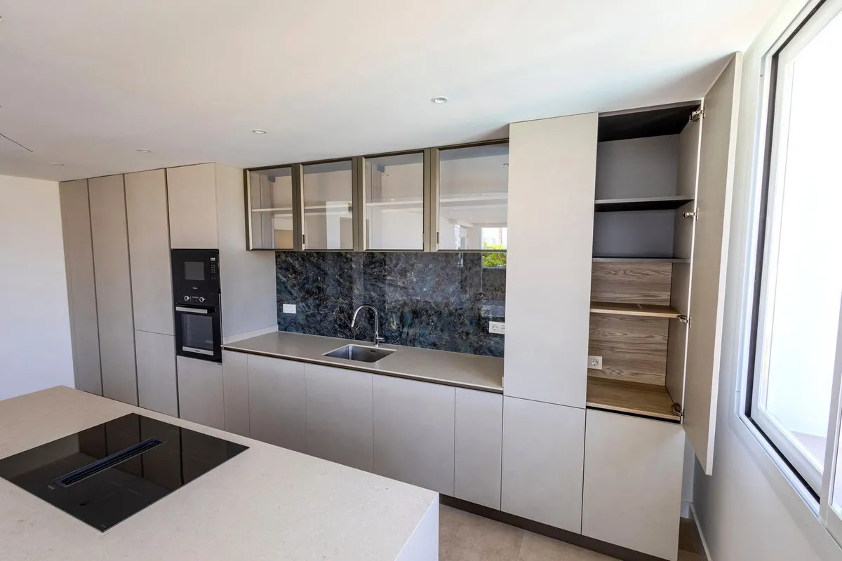 2025748d-1fa1-4af6-9457-86379ba3bac2