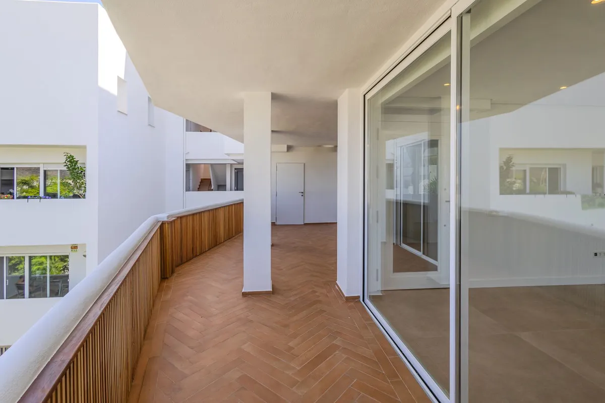 2ebbf99d-b69d-47a8-9077-7a04eed2d9d4