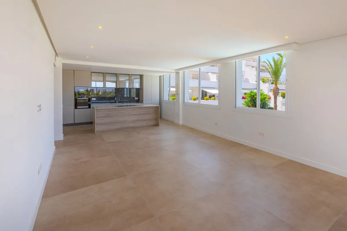 4e980d7e-9ffd-4213-b9a6-e2401dabc9e0