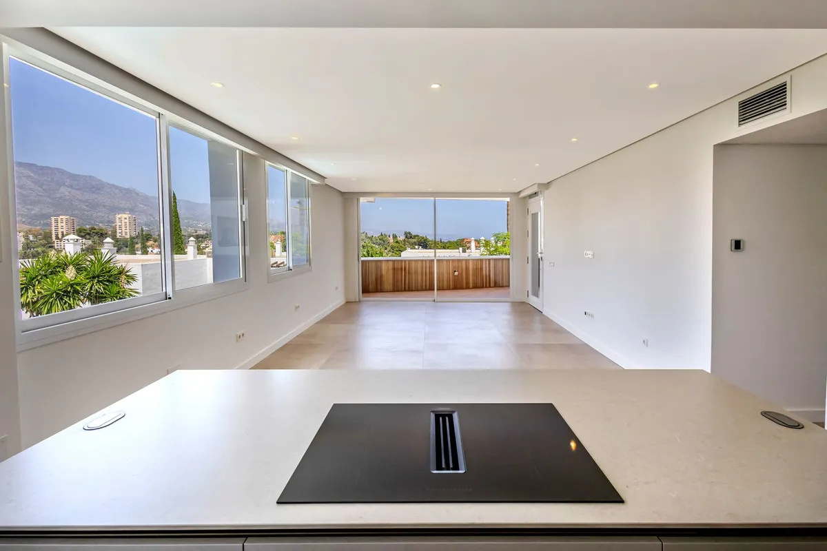 a7d28e88-0c70-474f-a3fd-34340b67752a