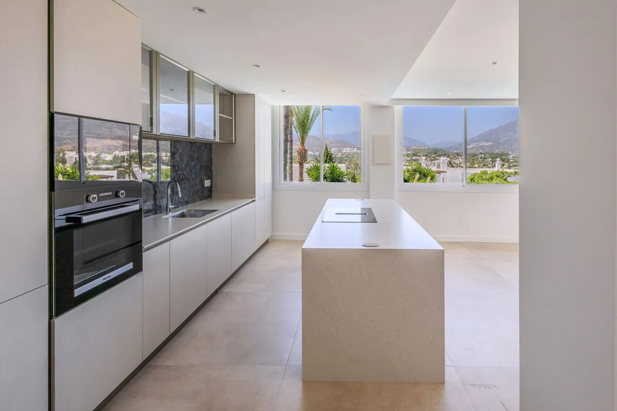 f776868c-8305-4cb5-bb0d-324c8a451c66