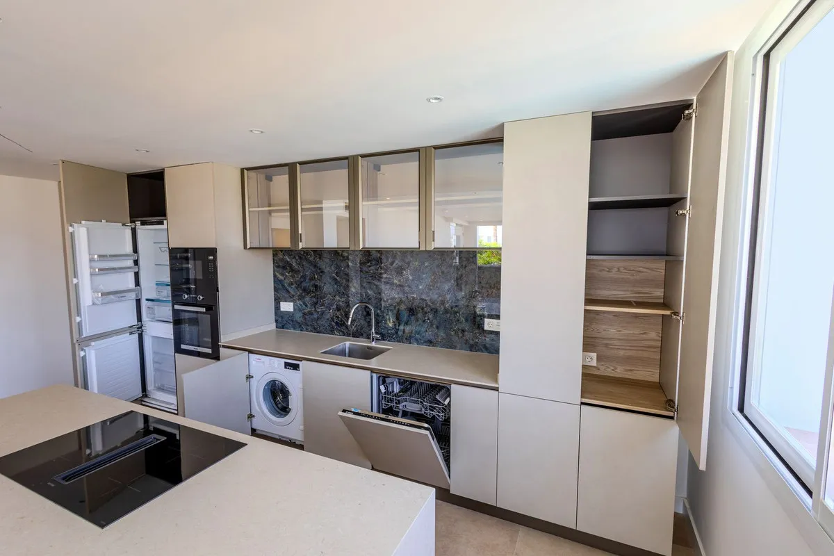 f7f5ac26-dfa8-476f-872b-6590119b405e