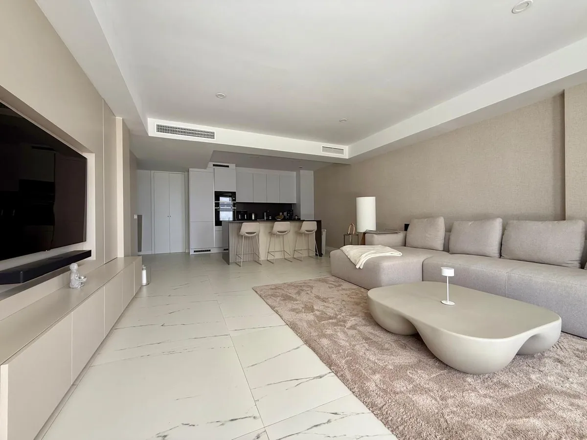 054649b8-b195-4494-9eba-6a051ab50bdd