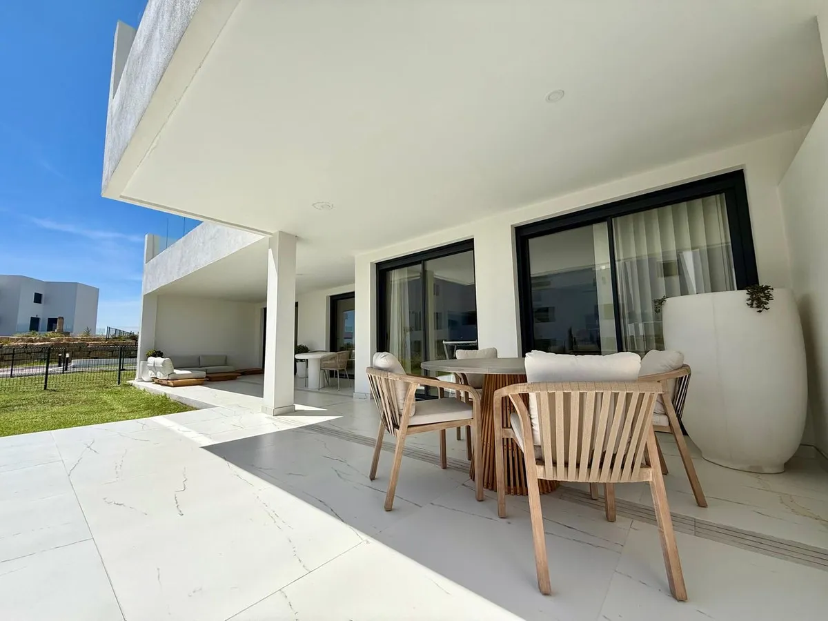 546fd57c-0dd0-4396-a437-d595015e4b83