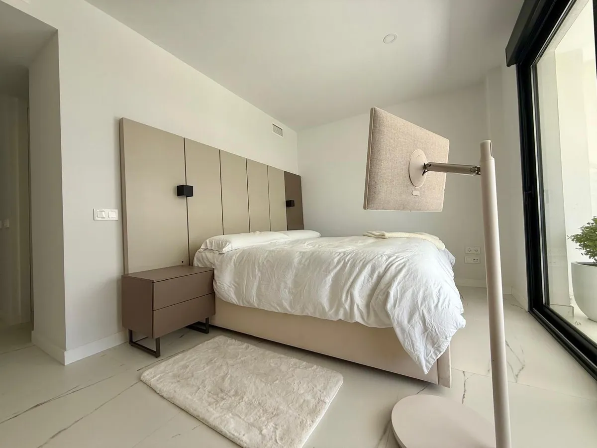 6a37ec5f-4fcf-4e63-b470-2ea9f55900c4