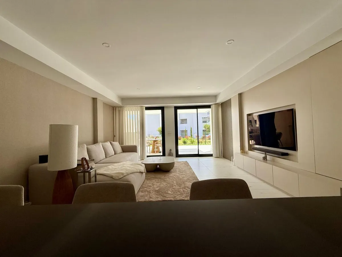 751b7ebf-3956-4f4e-bf09-c4eebb8e3f9d