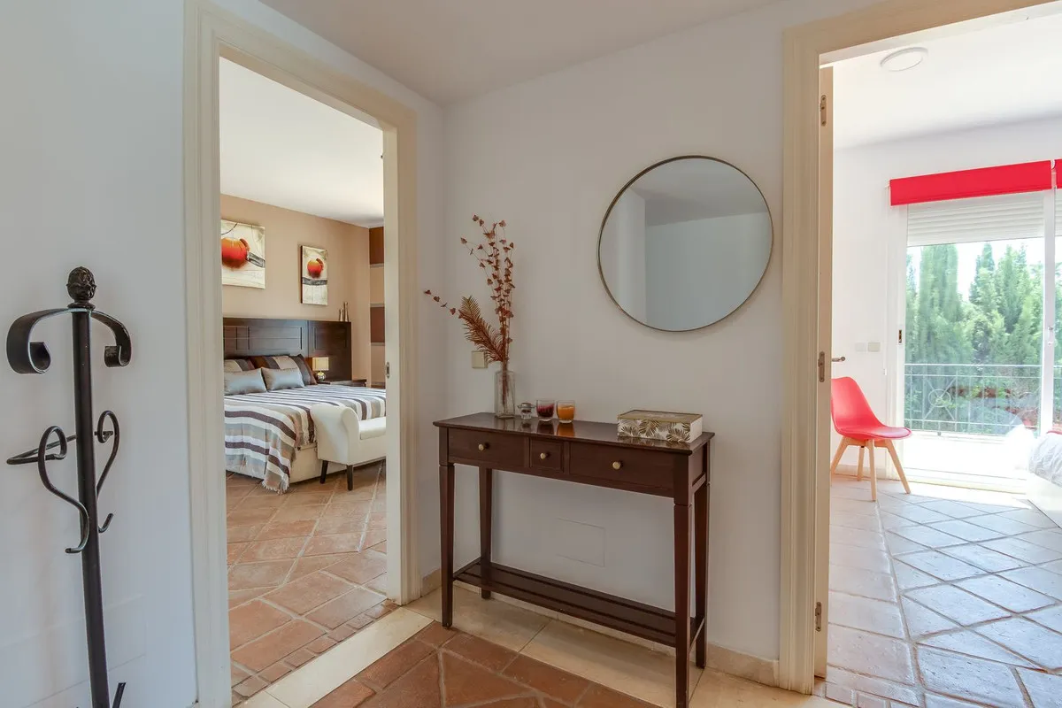 4584b4c6-4f0d-46ad-97d6-1a5759431234