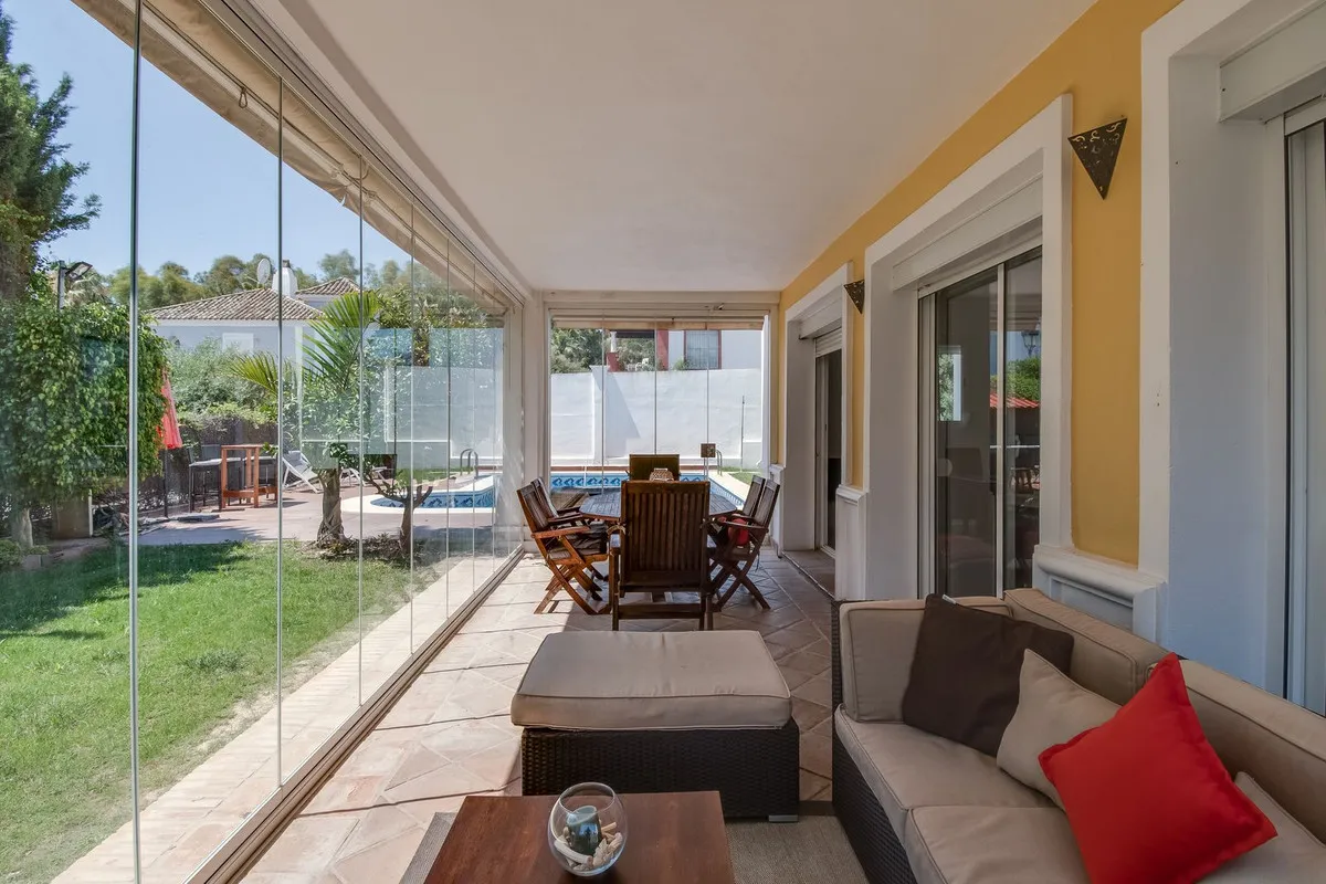 9e6f7114-2114-4ab8-a949-4f8b743f510c