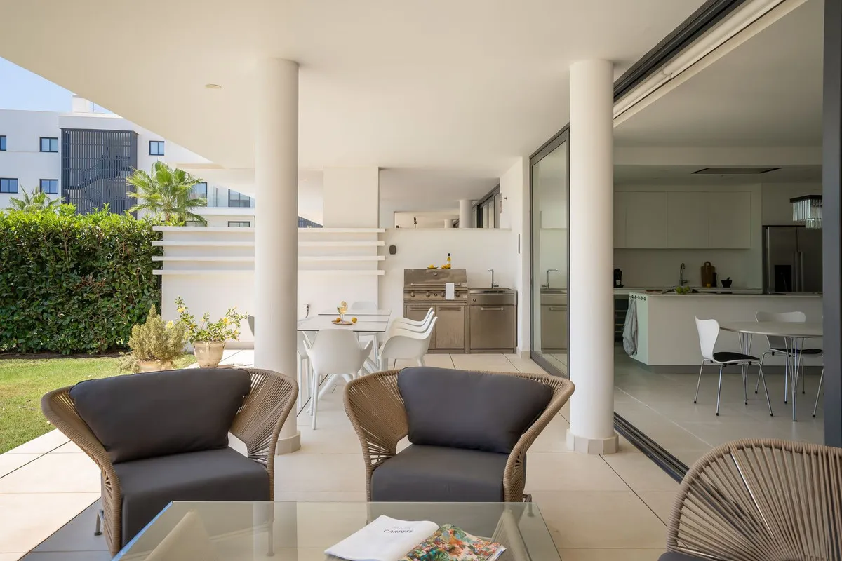 0d3c3797-117e-4cc4-8cbe-85292e9ec89b