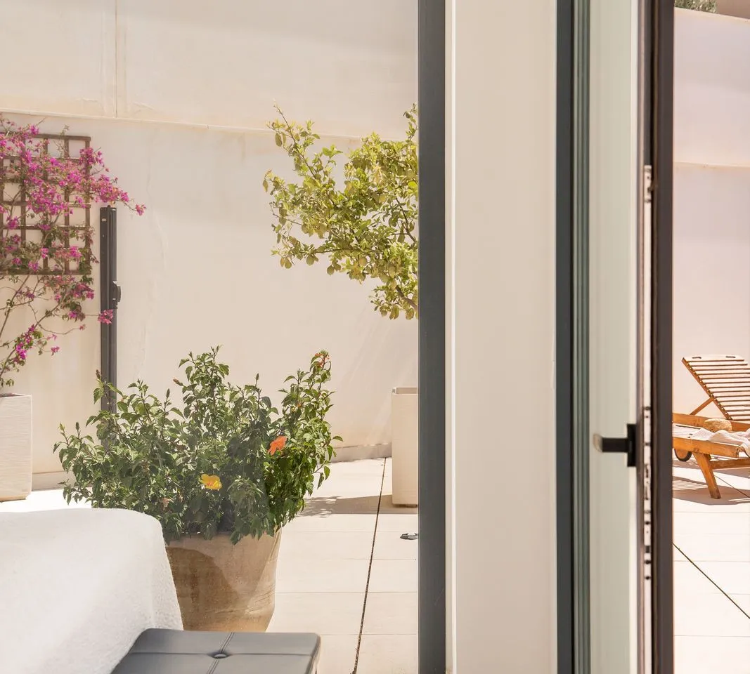 fe62c3b7-03f0-413c-b798-4abb396e5d32