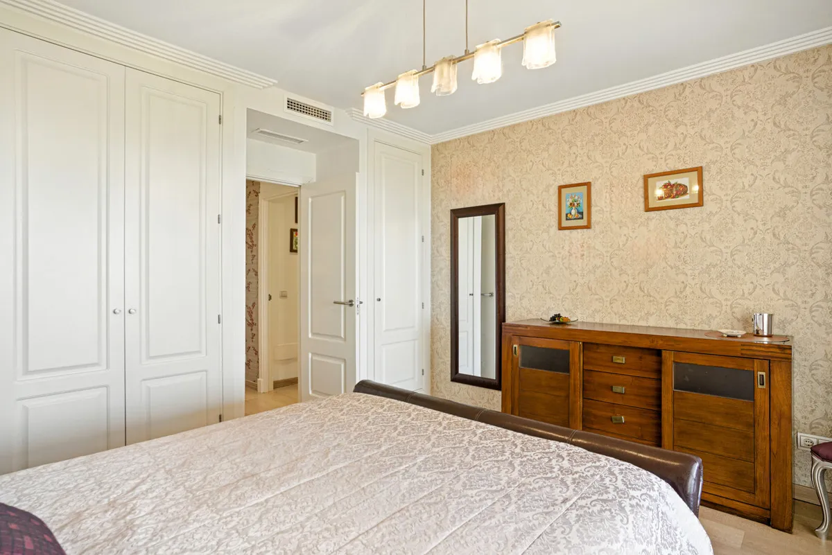 2d4eb709-6764-4fc4-bbb8-59b5c883979b