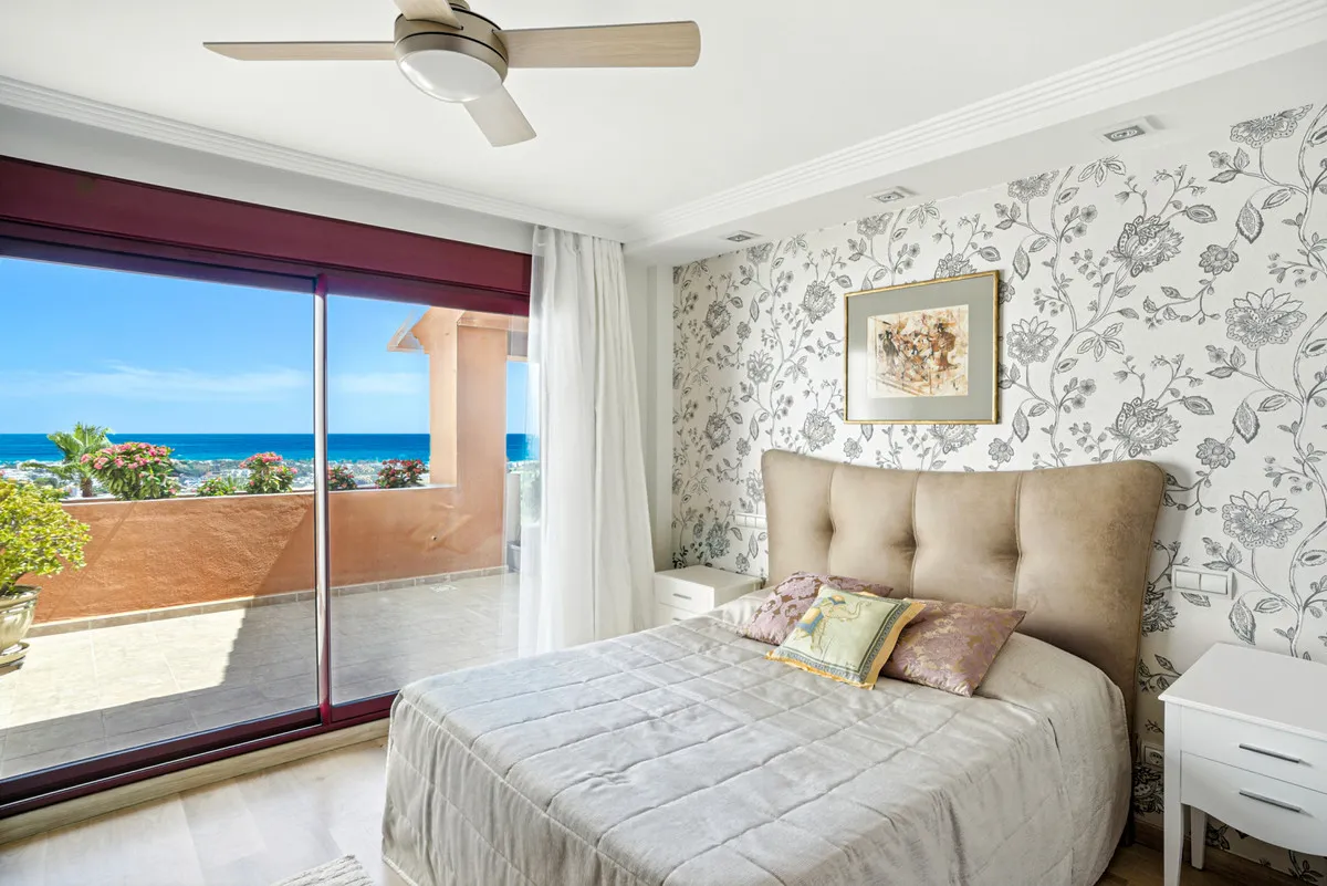 6b339b42-2ba0-427d-a92d-6dcf6817bfdc