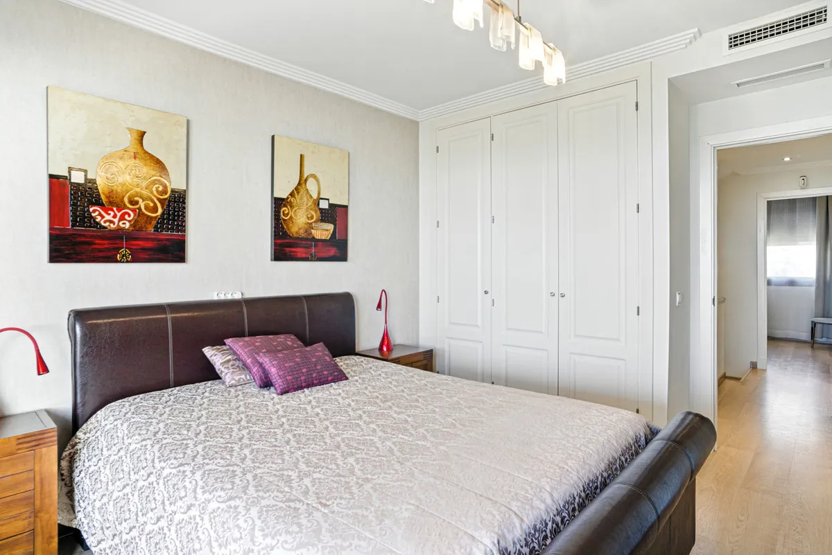 6ee6549c-c3ad-4e2e-9405-1ec240150905