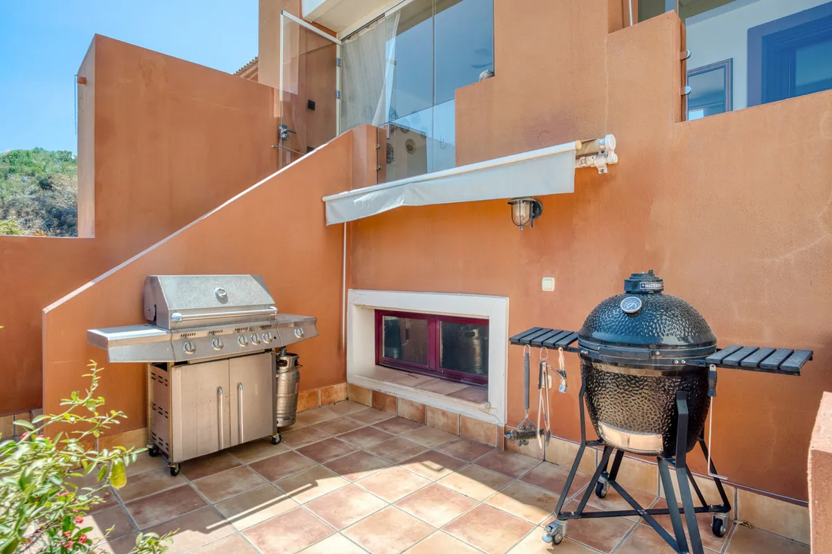 da11702b-3fcf-4409-a68b-4565a76a581c