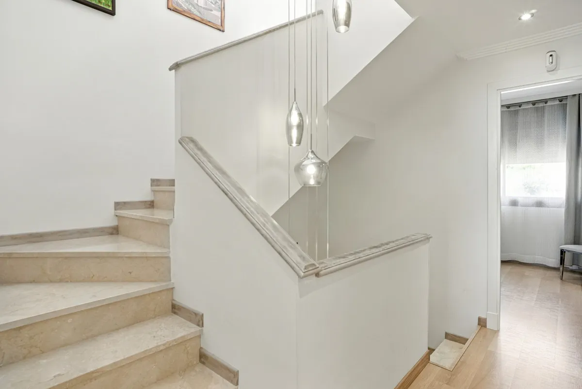 ec88b2f4-e59b-4c88-b015-210a47f26d4f