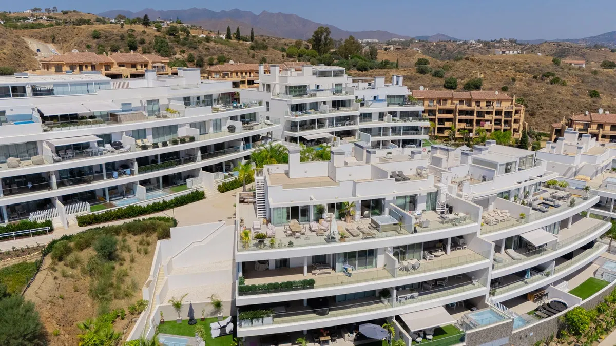 0e582fe5-4a0b-4441-8f8d-aa6ab779e2fe