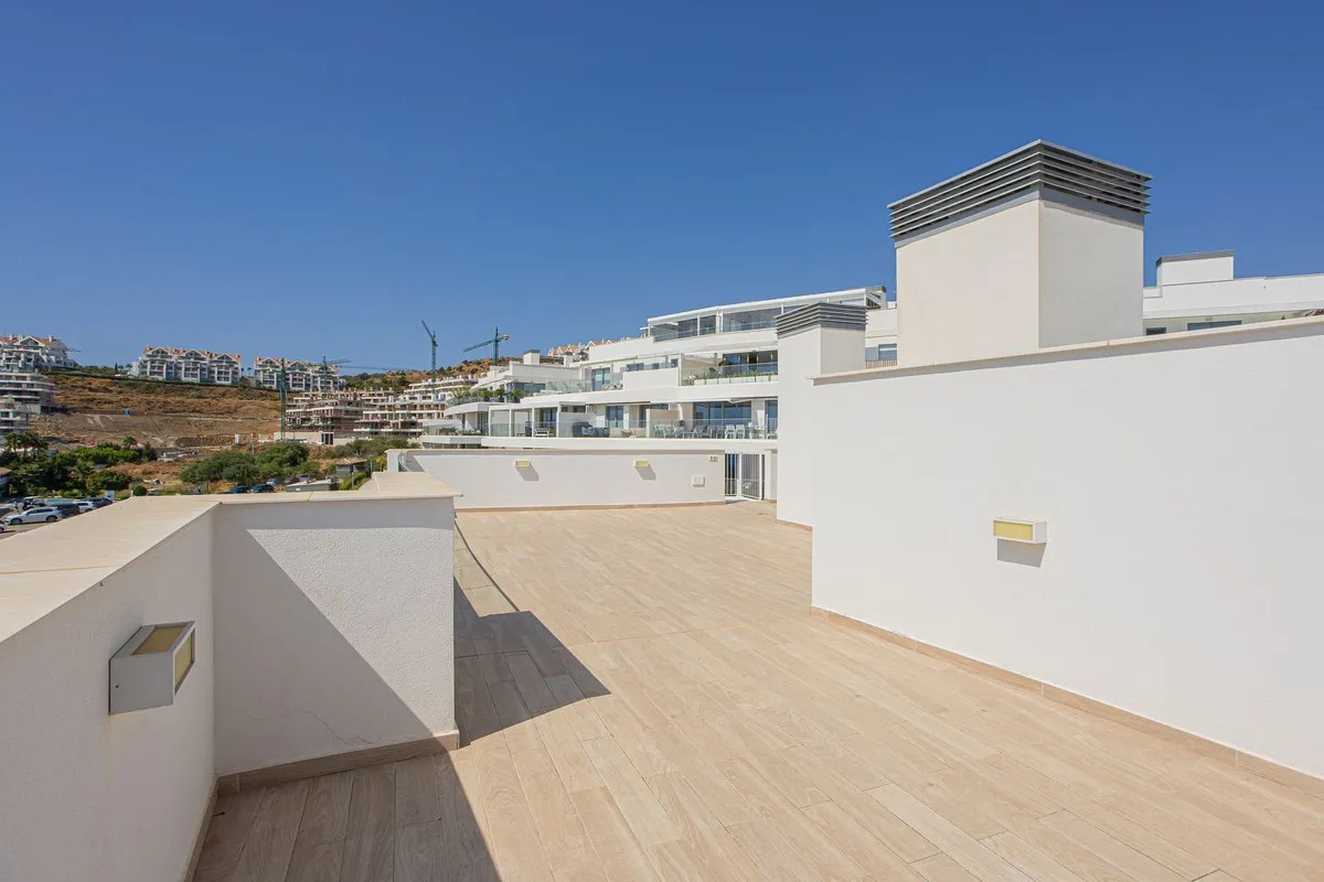 2caf4b2f-8372-4ce6-a809-936775c54682