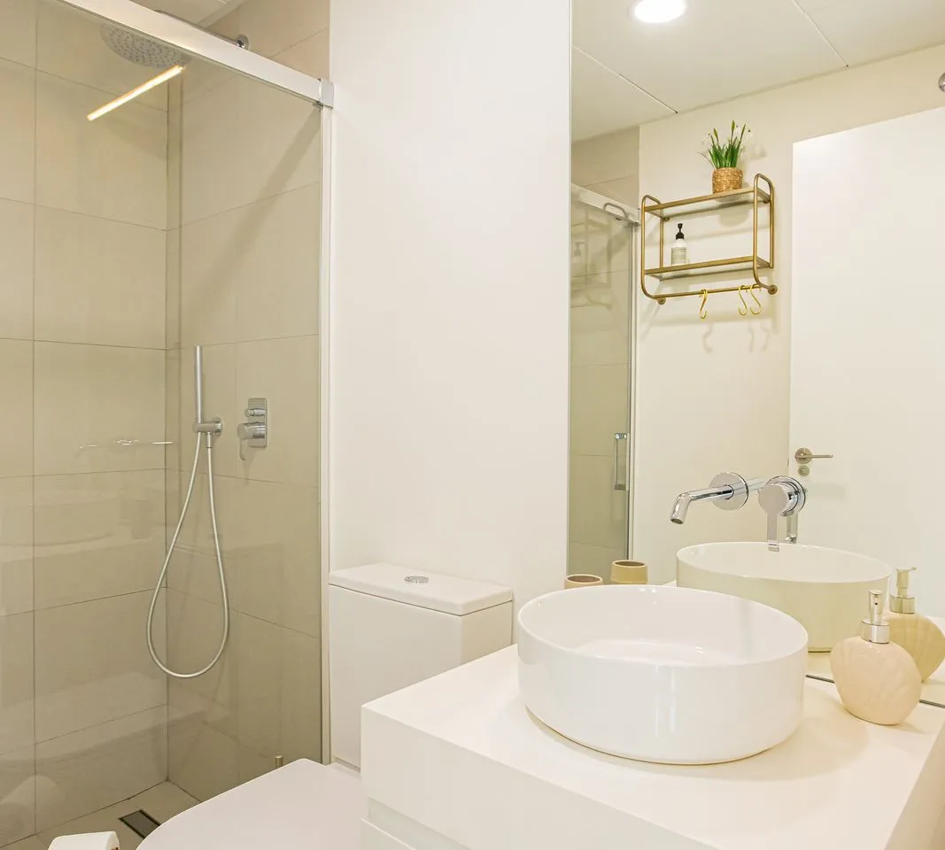 345e07b0-0e01-4fd1-8f10-4c0cf1a3de06