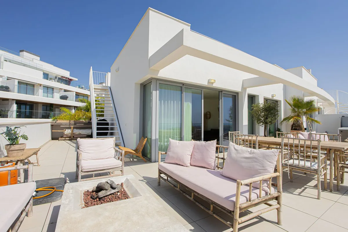 552740b0-8e1a-4286-9dbf-e3341920b635