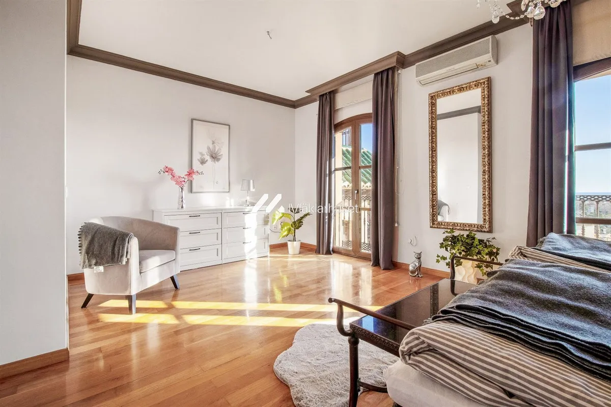 c5618c25-2ab9-4a50-82de-c30adf68132a