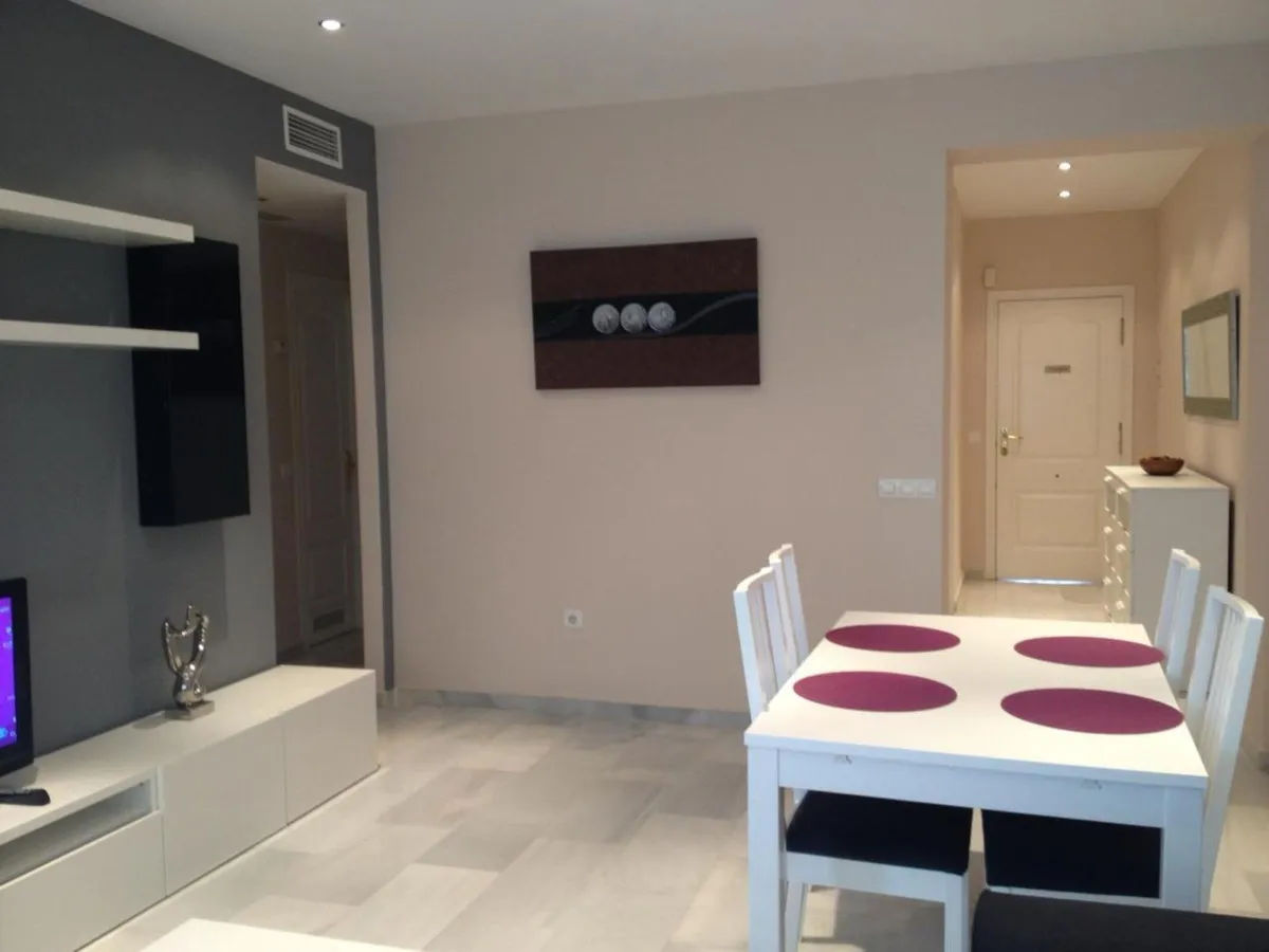 063f34c7-a4f4-4893-893d-377392a07363