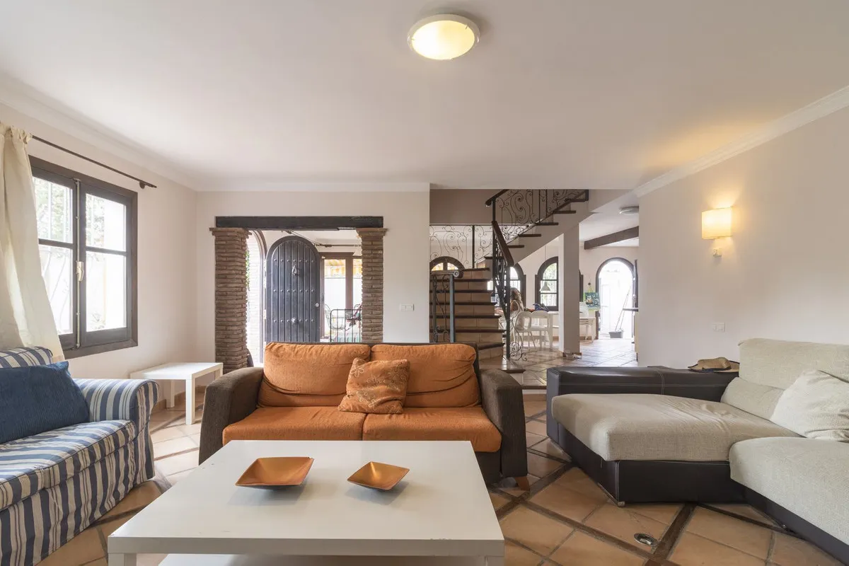 0fc75307-eac3-4856-b730-a6205fdf43d7