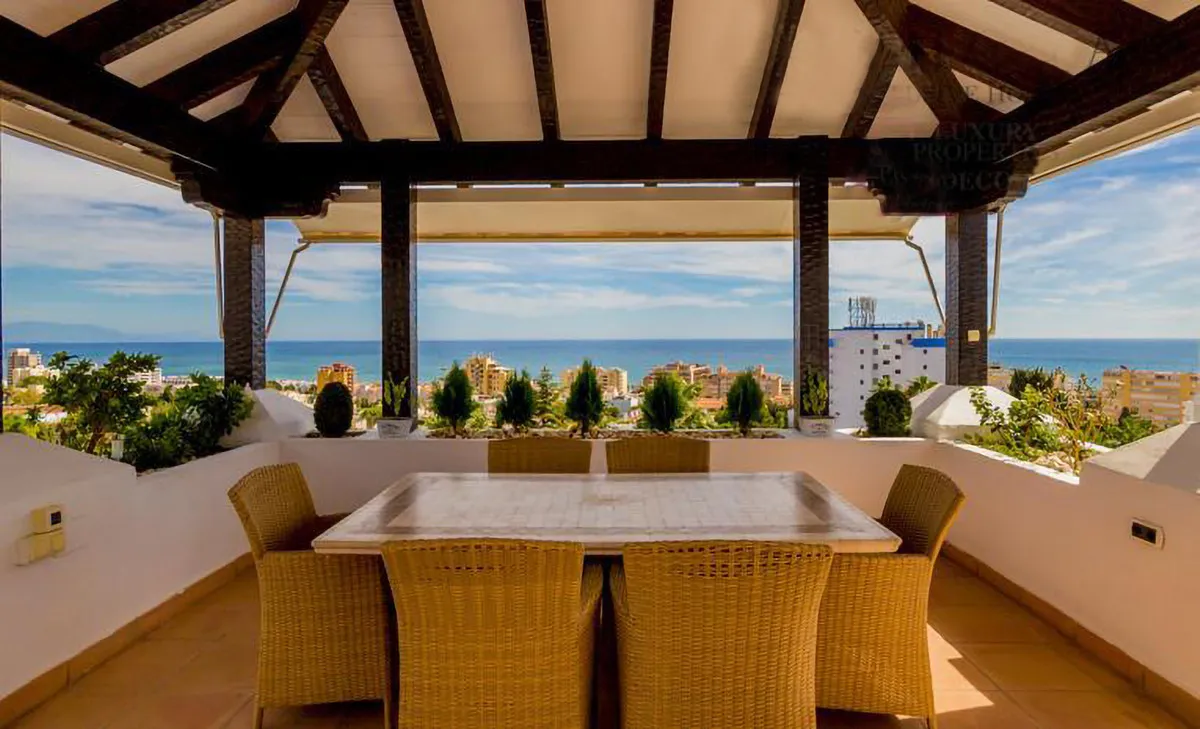 2ba74d93-66df-4866-a4f2-2b7632eb3975