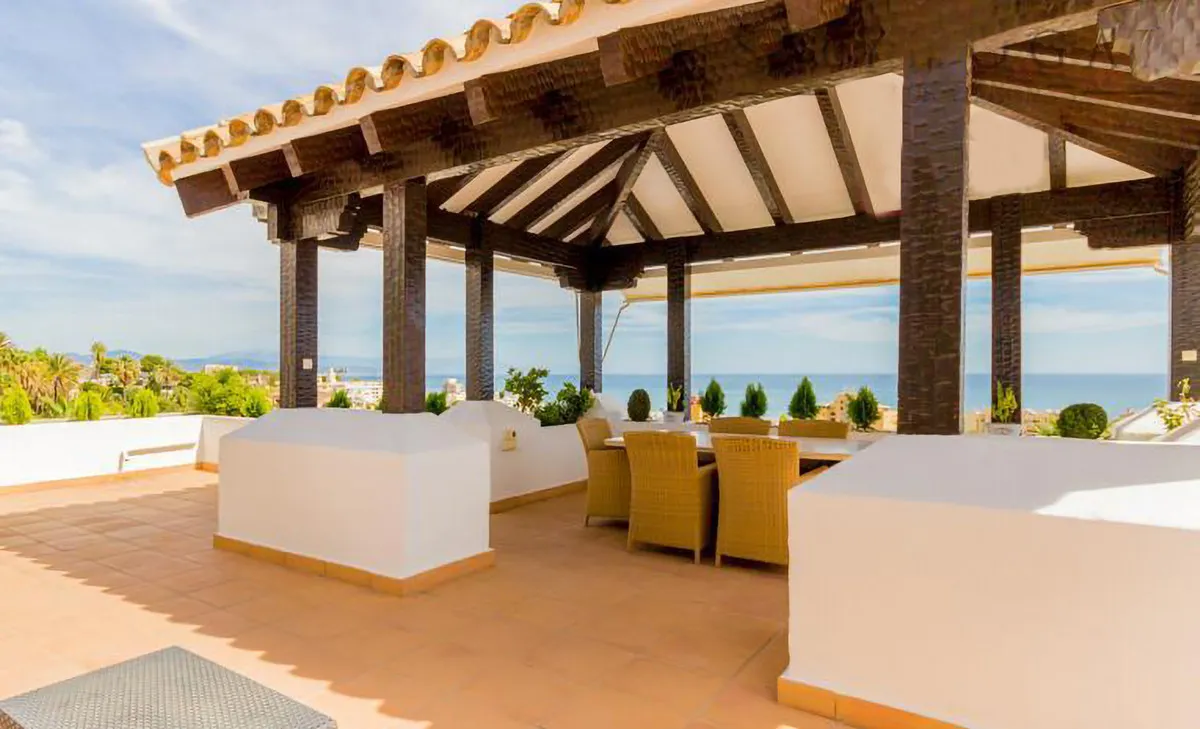 b2b859cd-5d93-432f-a540-2e070252178f