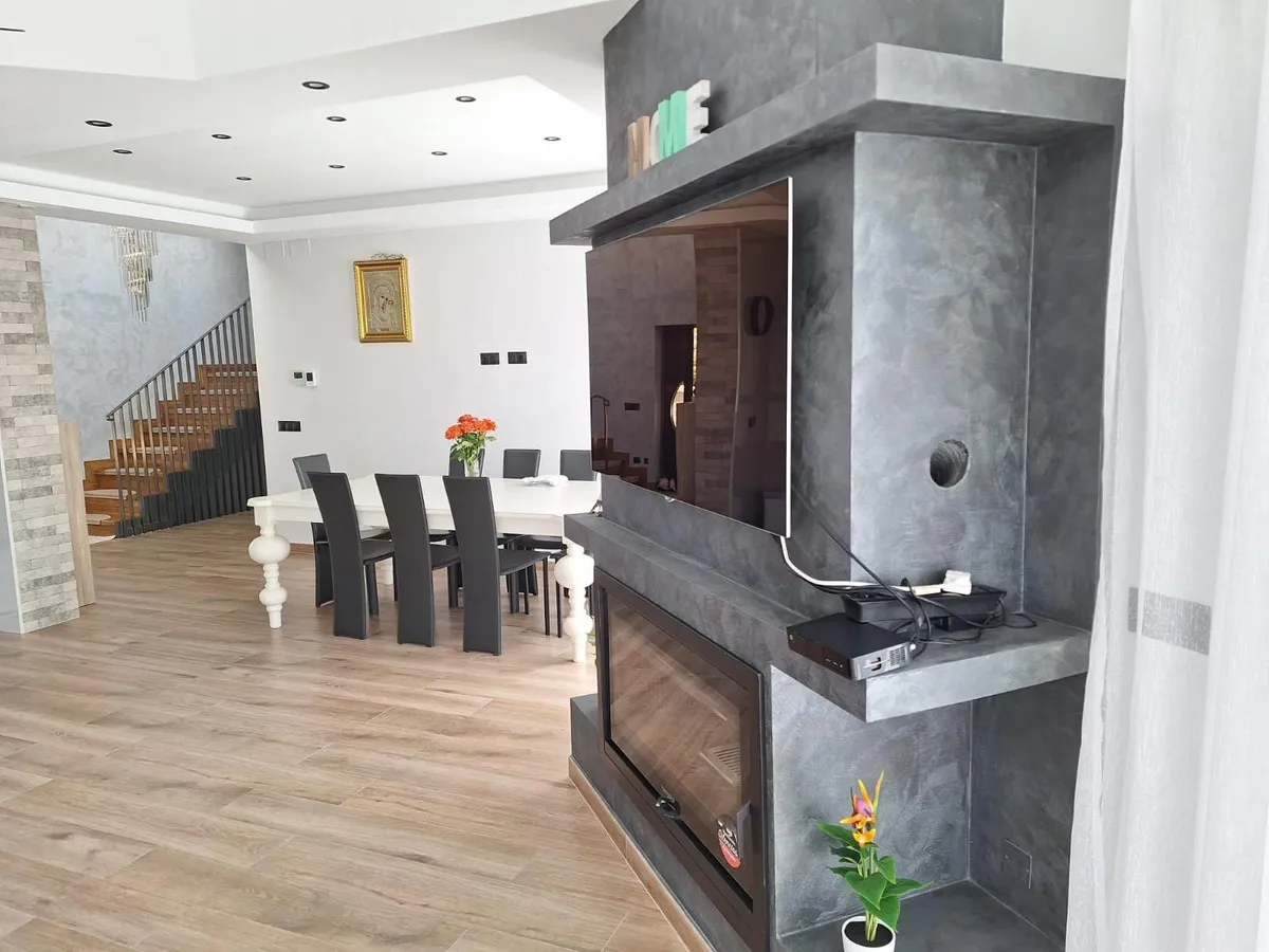 f11de373-2fb2-4108-85eb-d0a1336dba55