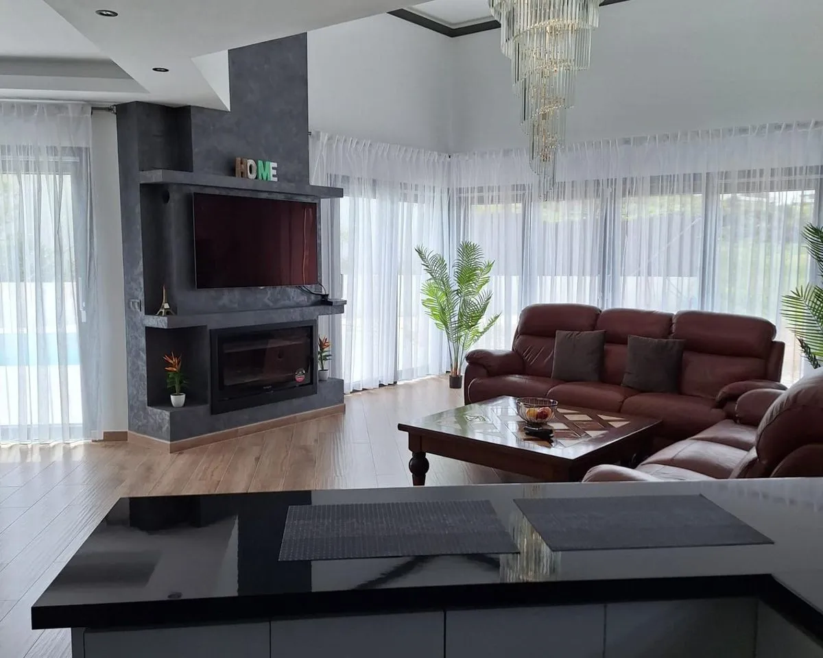 f59bb68a-949d-4b9b-8ecb-ea54e07c25da