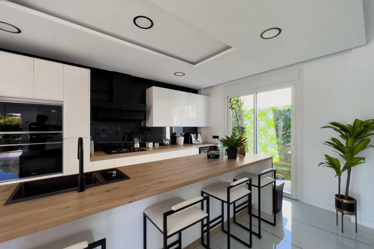 58064006-9abf-4cdd-ba3b-5b5f993db7cb