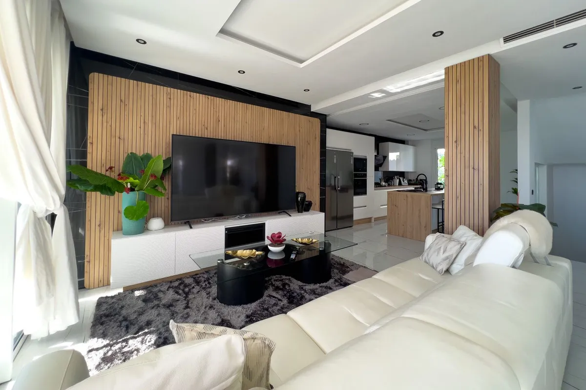 ebc5f2c0-3ca7-43c6-bd1f-2c948b29663e