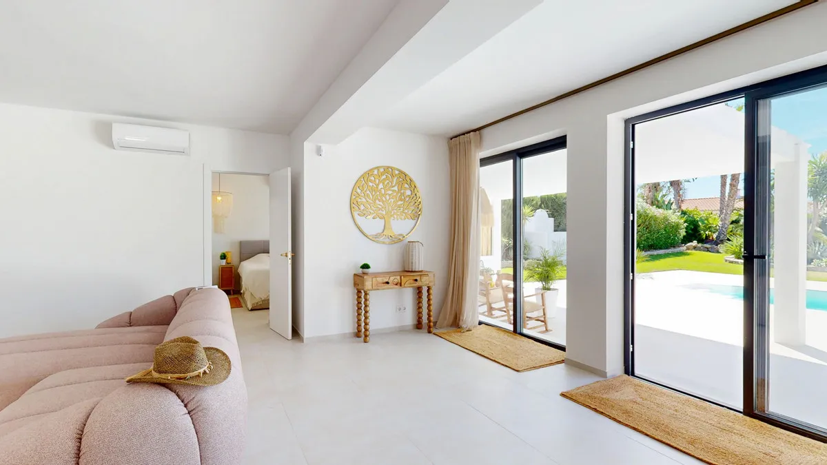 283d73ba-3e1e-494d-aeb7-e726cb366178