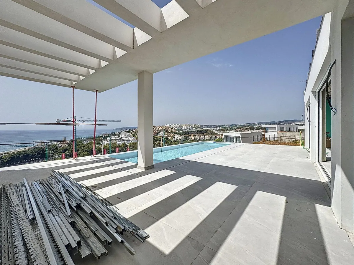 0a8ca704-205a-4a1a-9f44-a82f27bdd2de