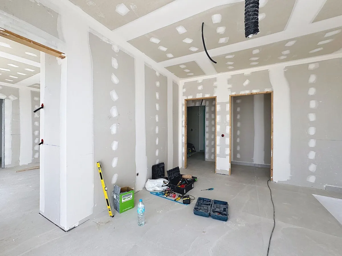 589bf121-2737-42aa-a097-6cb6f945c036