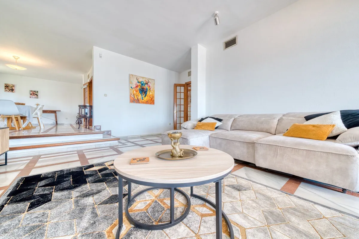 7f8d9671-4f95-44c5-b74f-c35a195e8bf1