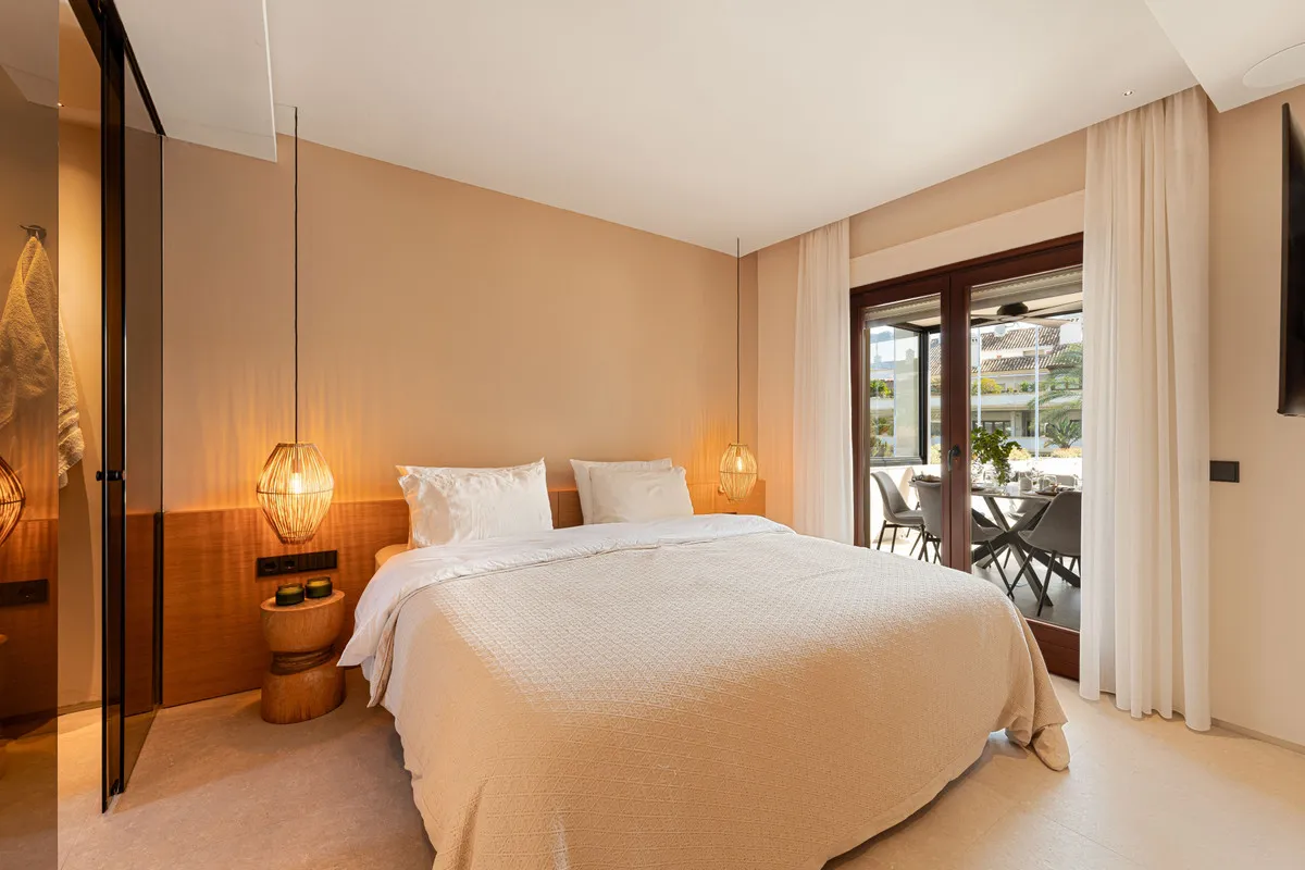 9055347e-fd0b-404b-acb5-cb12ffe7c0bc