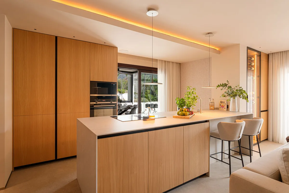 b485be7c-3c10-4dd3-a834-a3b2059ef5e6