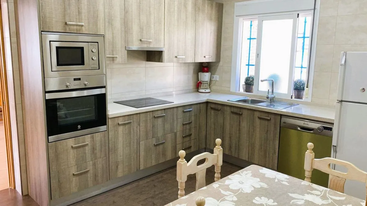 7cf58115-8a87-445c-bca8-92248b761612