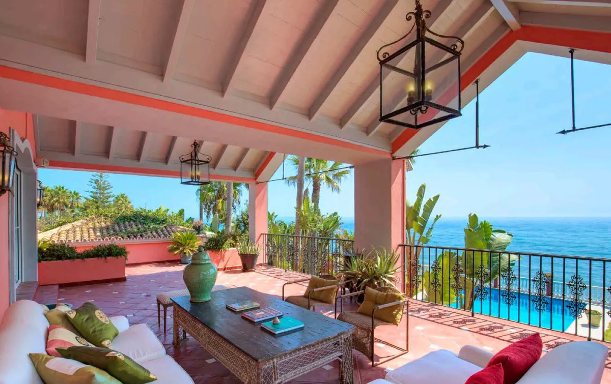 25251c3a-79f0-412a-bb9d-9c1a175a5297