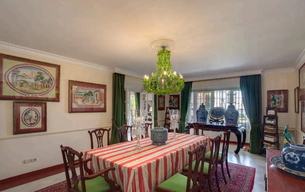 5bd120ef-a560-439c-bcfa-d7778b7698d8