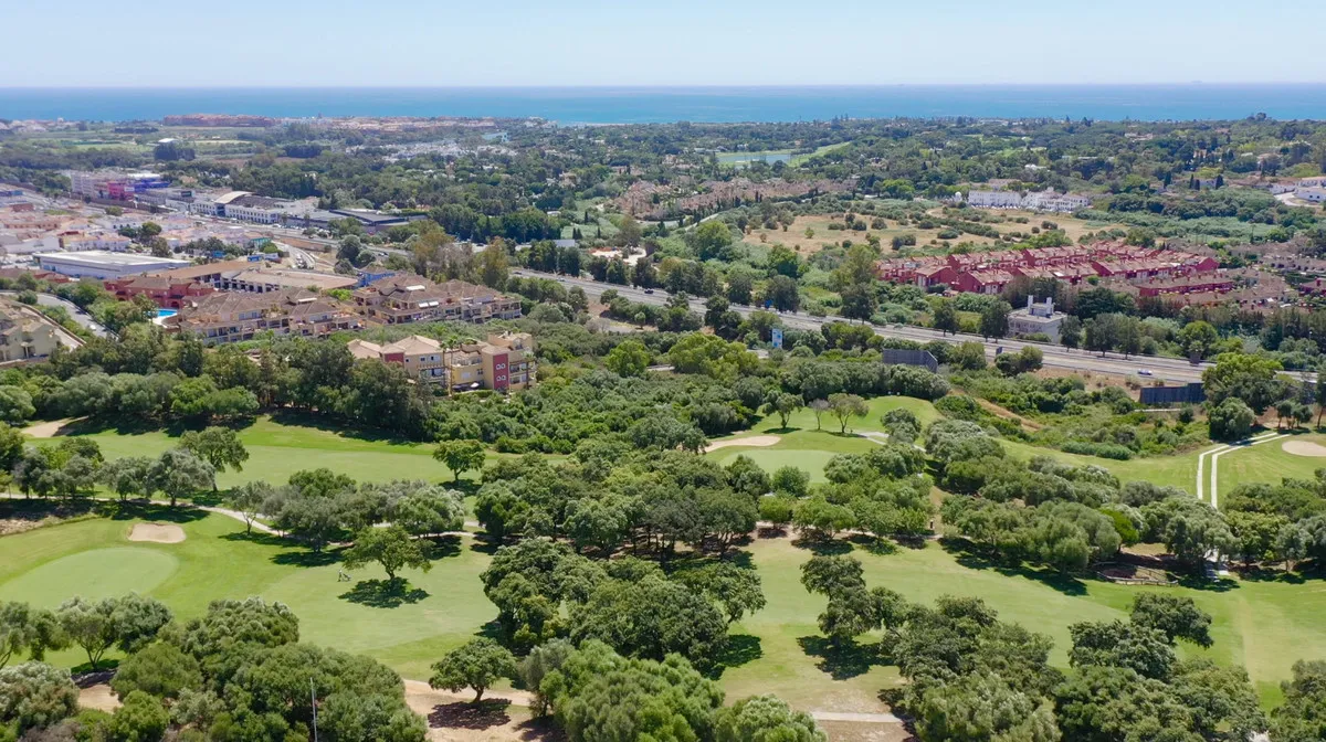 689d40dd-49e2-4f66-b492-619c4b9b6c96