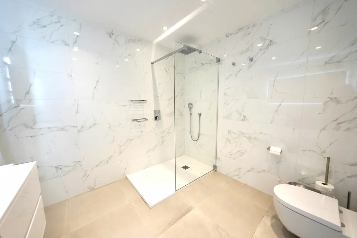 c25e72bd-f5c0-41fe-bcfa-828947f8fc95